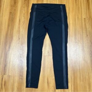 Athleta Women’s Black Leggings With vinyl decoration Size L